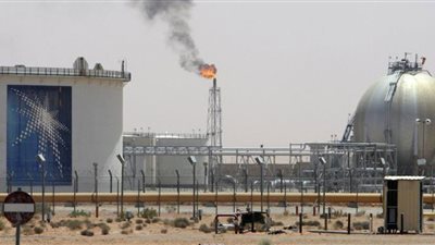 تراجع صادرات الخام السعودية إلى 7.006 ملايين ب/ي في أبريل