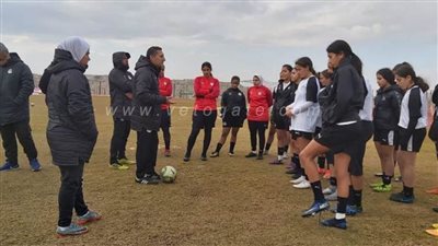 سحر عبد الحق تطالب منتخب الكرة النسائية بالتركيز استعدادا للمغرب