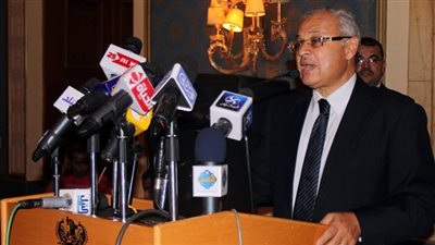 زعزوع يتوقع عودة تدريجية للحركة السياحية خلال الربع الأخير من العام