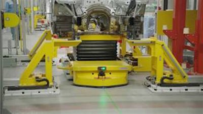 من داخل مصنع BMW.. مراحل إنتاج السيارة 330 الجديدة كليا (فيديو)