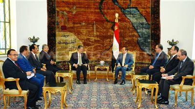 تفاصيل لقاء 