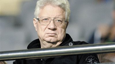 مرتضى منصور يهدد بالاستقالة من الزمالك