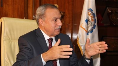 محافظ قنا ونائب وزير الإسكان يتابعان مشروعات تطوير العشوائيات