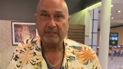 مطار الغردقة يستقبل فريق السباحة من ذوي الهمم المشاركين في بطولة بحر المانش