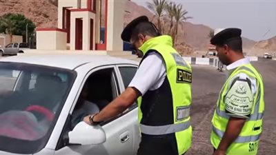 فيلم تسجيلي عن حملات الكشف عن تعاطي المخدرات بين سائقي الأتوبيسات السياحية