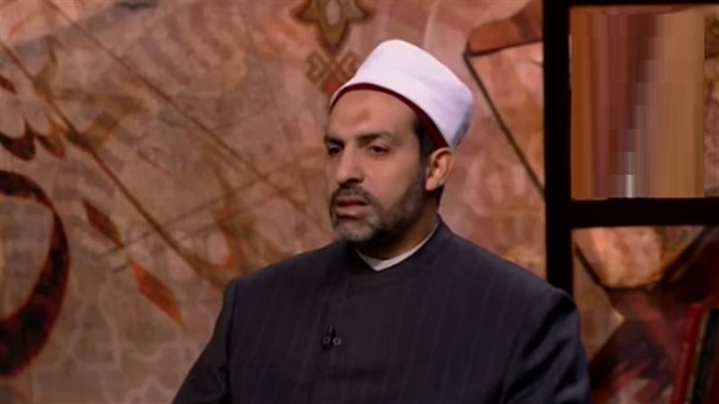  الدكتور على فخر،