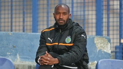 «شيكابالا والحلو والمستكاوى» يشاركون في عزاء سامى العدل