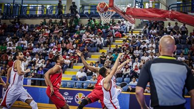 المغرب تقهر أنجولا في تصفيات مونديال السلة (صور)