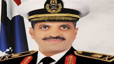 ديفنيس نيوز: البحرية الأمريكية تعيد علاقتها بقوة مع مصر