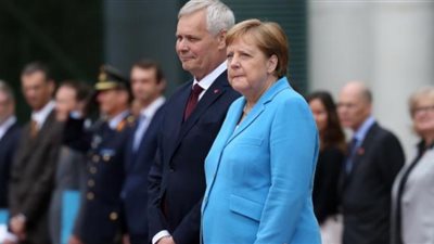 الرعشة الأخيرة.. ما هو مستقبل ألمانيا في حال تنحي ميركل؟