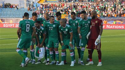 هدف الجزائر في كوت ديفوار بالشوط الأول (فيديو)