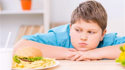 6 نصائح تجنب طفلك الإصابة بالسمنة
