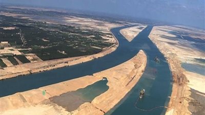 «رجال أعمال إسكندرية» تتفقد قناة السويس الجديدة