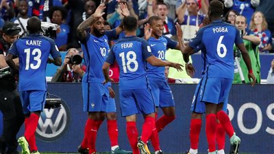 فرنسا تصطدم بالأرجنتين اليوم في دور الـ16 للمونديال