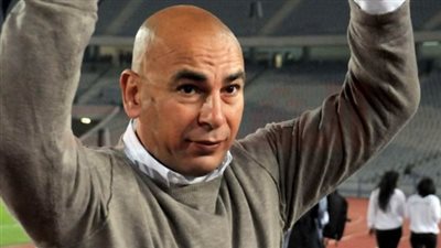 محافظ بورسعيد يزور حسام حسن بالمستشفى