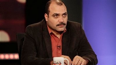 محمد الباز: السيسي منع تملك غير المصريين للأراضي في سيناء