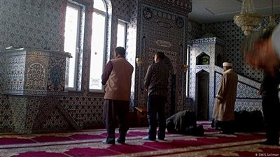 السلطات الألمانية تخلي مسجدين في ميونيخ بعد تهديدات بتفجيرهما