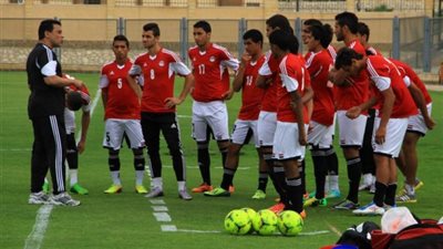 اليوم.. ثلاثى الأهلي و