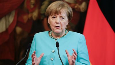 تفاصيل مرض المستشارة الألمانية أنجيلا ميركل