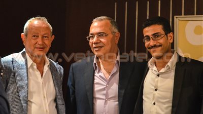 بالصور.. «ساويرس» لـ «فيتو»: الغرب استشعر خطر «الإرهاب».. «أوباما» صاحب موقف ضعيف.. يجب القضاء على البيروقراطية نهائيًا.. فكرة «القائمة الموحدة» لا تص