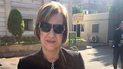 سامية رفلة: تشغيل شركات الأدوية يوفر موارد للتأمين الصحى