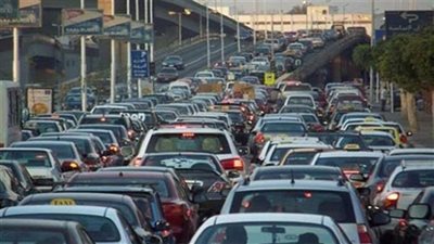 إغلاق نفق الأزهر نصف ساعة وكثافات متحركة أعلى الدائري وأكتوبر