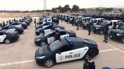 العمليات الخاصة والأمن العام يداهمان البؤر الإجرامية.. مصادرة 5 آلاف قطعة سلاح.. تنفيذ 2.2 مليون حكم قضائي