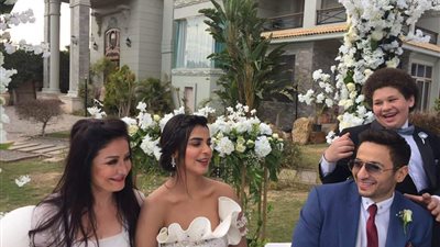 زواج حمادة هلال من رانيا منصور في «ابن أصول»