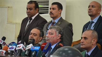 مد أجل النطق بالحكم على محمد بديع وآخرين في فض رابعة لـ28 يوليو