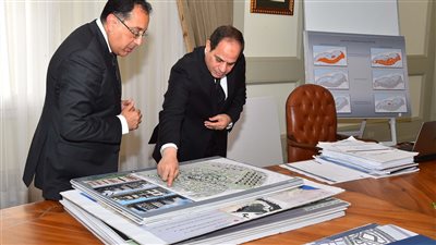 مدبولي يستعرض الموقف التنفيذي لأعمال المرافق بالعاصمة الجديدة