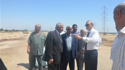 الهجان: إزالة التعديات على 28 فدانا بقرية الحرفيين بقنا خلال أيام