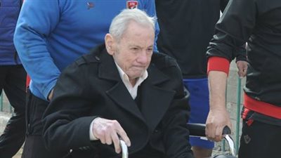 الحزن يخيم على «الأهلي» لوفاة طارق سليم.. «أبو تريكة»: اللهم ارحمه.. «تليمة»: ترك قلبه بين جدران النادي.. إبراهيم سعيد: لا أنسى من له فضل علي.. «إكرامي»: نسألكم