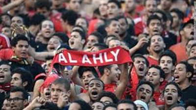 جماهير الأهلي باستاد برج العرب: «في الجنة يا طارق»