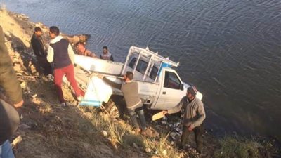 جهود مكثفة لانتشال جثة مفتش بالأوقاف من ترعة الإسماعيلية بالشرقية