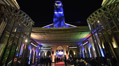 الإنجيلية تبدأ احتفالات الميلاد بالترانيم ومشاهد من ثورة يناير