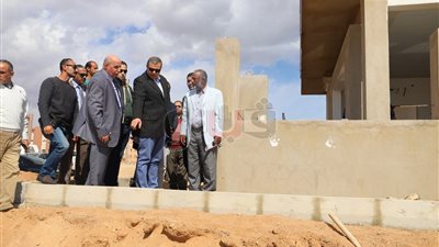 سعفان يتفقد مكتب قوى عاملة شرم الشيخ.. ويوجه بربطه مع الوزارة (صور)
