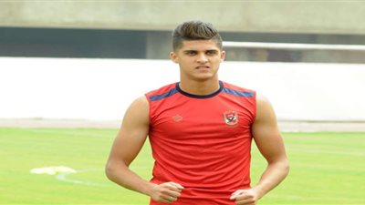 سموحة يفاوض أحمد الشيخ للانضمام لصفوفه الموسم الجديد