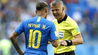 الهولندي كويبرس حكما للقاء روسيا وإسبانيا بكأس العالم