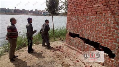 حملة لإزالة التعديات على جسور النيل بدمياط