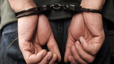 ضبط عاطل سرق 150 كارت ائتمان من مكتب بريد أسيوط