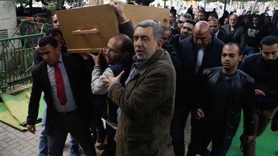 أحمد موسى وتامر عبد الحميد وزكريا ناصف يشاركون في تشييع جثمان خالد توحيد