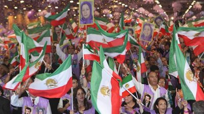 المؤتمر السنوي لـ«مجاهدي خلق» يبحث ما بعد سقوط النظام الإيراني