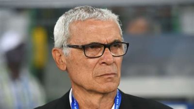 كوبر يتمسك بالحرس القديم لمواجهة أوغندا