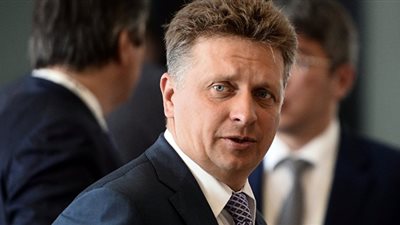 وفد روسي يصل مصر لبحث استئناف الرحلات الجوية