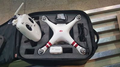 ضبط طائرة مزودة بكاميرا للتجسس مع راكب أيرلندى في مطار القاهرة