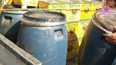 بالصور.. ضبط ربع طن طحينة مجهولة المصدر في بورسعيد