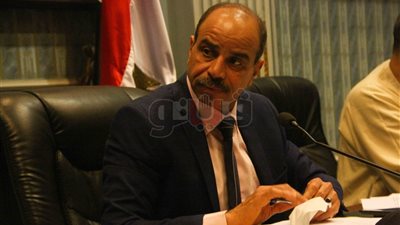 رئيس زراعة النواب مهاجما الحكومة: إحنا مش عزبة ده برلمان