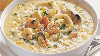 طريقة عمل شوربة سي فود بالمكرونة والكرات من الشيف سارة