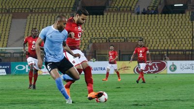 75 دقيقة.. الأهلي يتقدم بهدف أمام الداخلية