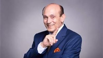 محمد صبحي يستعد لتقديم «خيبتنا» على مسرح «مدينة سمبل»